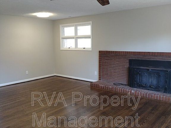 2nd image of 204 Stuttaford Dr