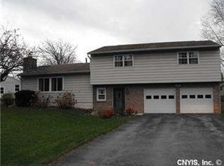 100 Franklin Park Dr, East Syracuse, NY 13057