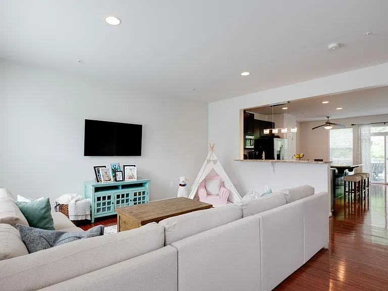 4817 Forest Pines Dr — Photo 11