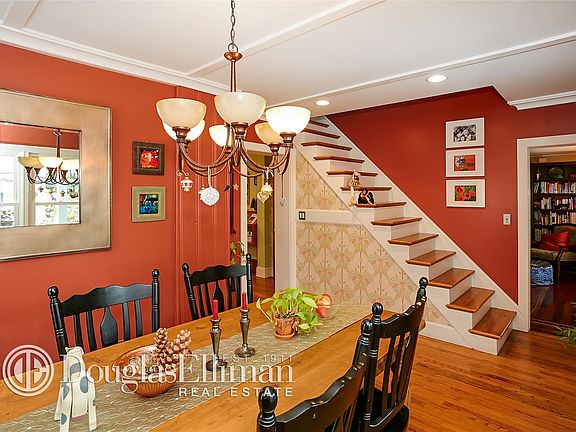5th image of 40 N Maryland Ave
