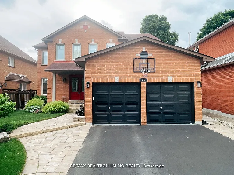 60 Silverbirch Pl — Photo 1
