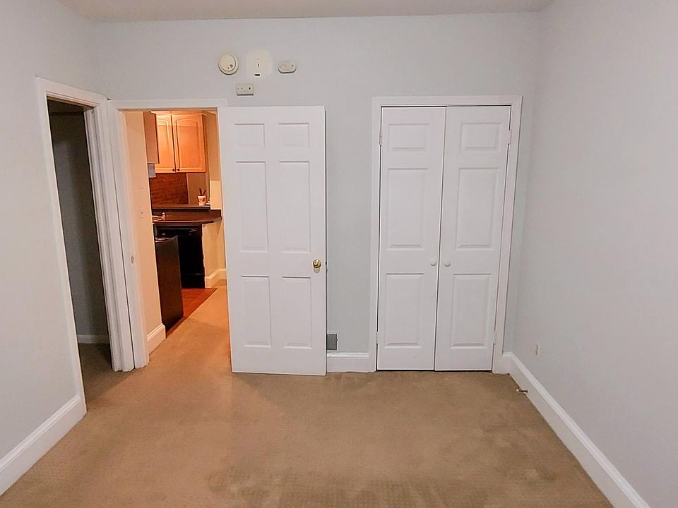 Yet another view of the bedroom.