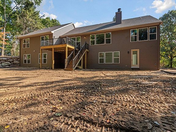5th image of 6533 Hidden Lake Cir