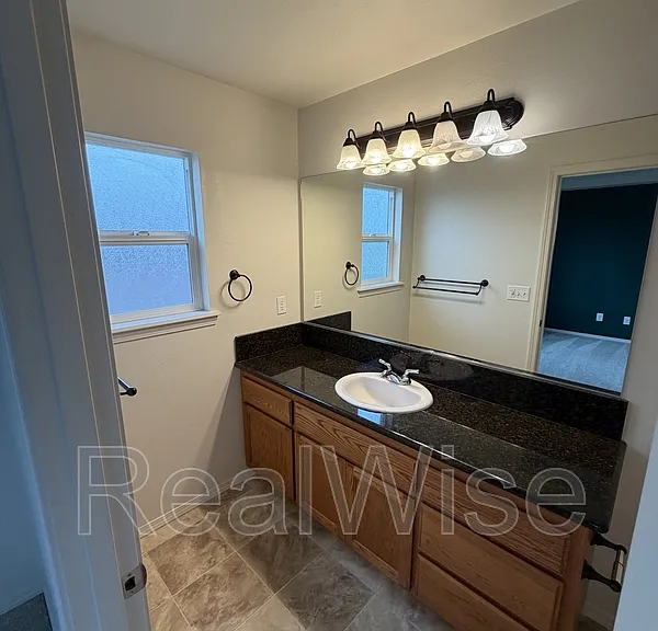 623 Heber Ln — Photo 28
