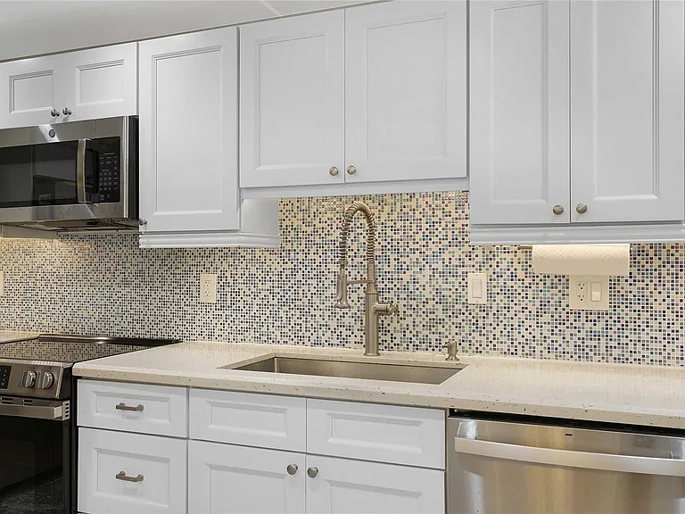 3430 Galt Ocean Dr #802 — Photo 18