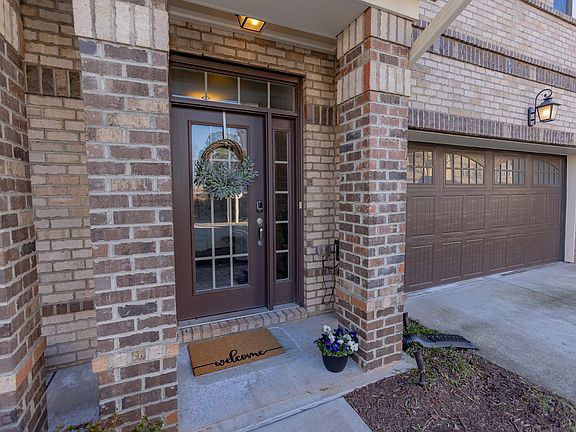2nd image of 317 View Dr