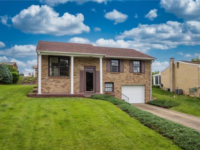 122 Louis Dr, Mc Kees Rocks, PA, 15136