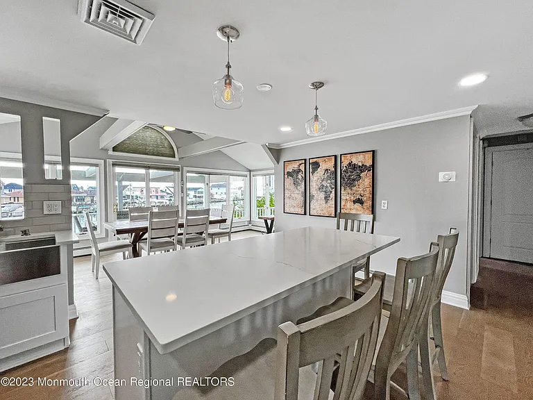 43 Woodhaven Rd — Photo 10