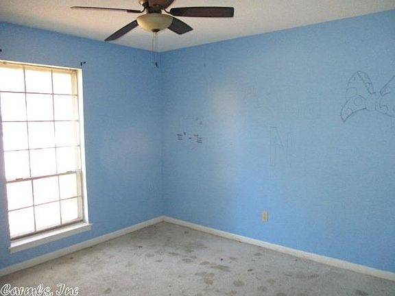 4th image of 5512 W 20th Ave
