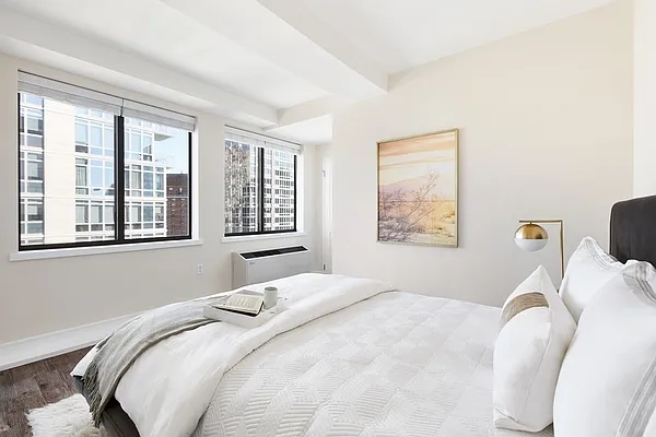 Rented by Mirador Real Estate | media 4