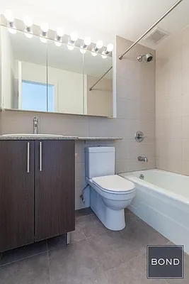 Rented by Bond New York | media 20