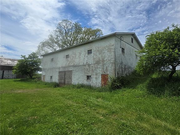 5th image of 116 Bullcreek Rd