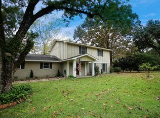 214 Henderson St, Deridder, LA 70634