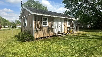 204 Crest Dr — Photo 14