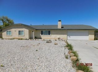 21984 Hurons Rd, Apple Valley, CA 92307
