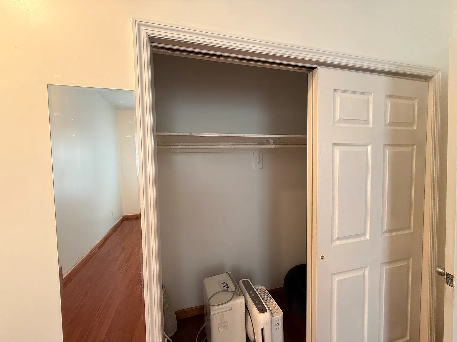 1 bed, 850 sqft, $1,950 — Photo 4