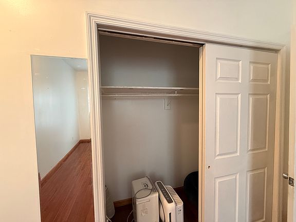 4th image of 217 Main St #F