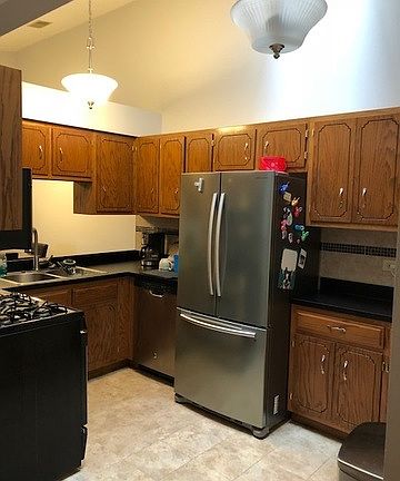 5th image of 5636 W 103rd St APT 303