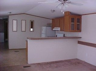 69283 Emma Dr #E283, Richmond, MI 48062