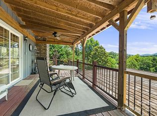 29 Persimmon Ln, Asheville, NC 28805