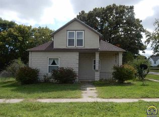 320 Main St, Cottonwood Falls, KS 66845