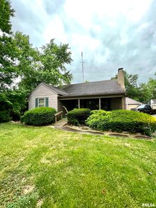 123 10th St, Carmi, IL, 62821