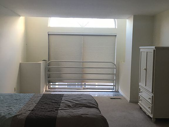 5th image of 65 Harbour Close Fl 2nd