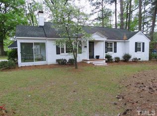 1103 S 1st St, Smithfield, NC 27577