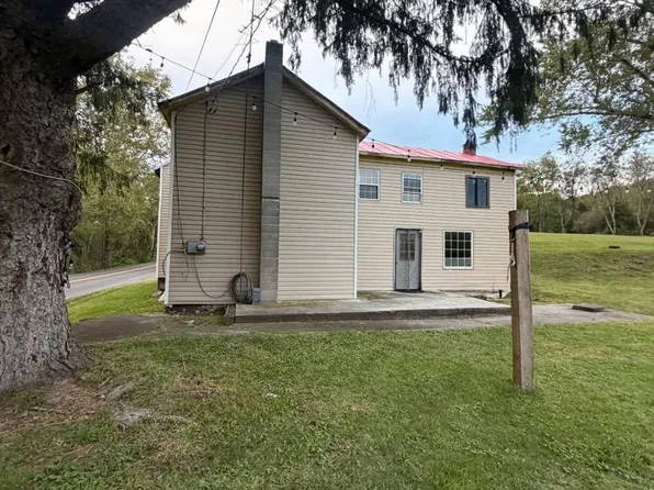 5202 Slanesville, Points, WV 25437