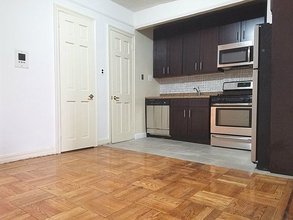 2nd image of 4725 40th St APT 1E