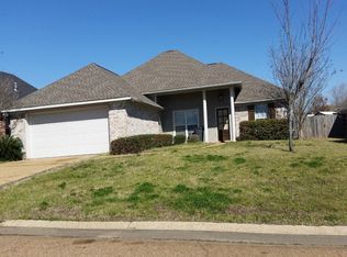 224 Camelot Way, Brandon, MS 39047