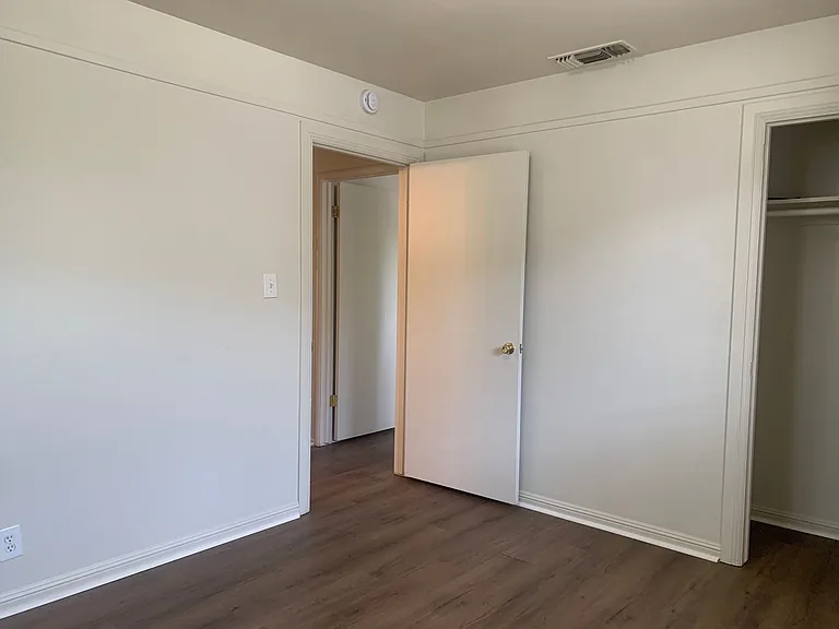 10528 Dolecetto Dr — Photo 37