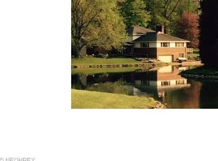 4053 Mennonite Rd, Mantua, OH 44255