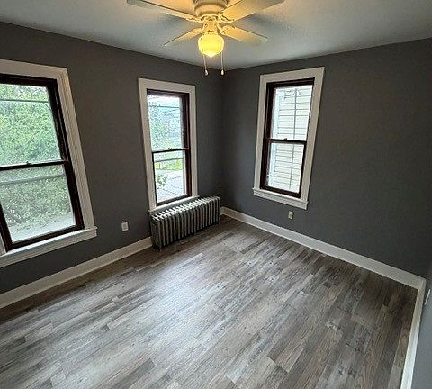 5th image of 33 S Pleasant Ave #2