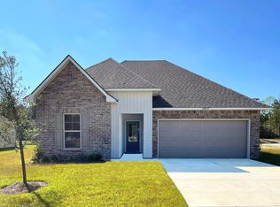 39819 Tallahatchie Dr, Ponchatoula, LA 70454