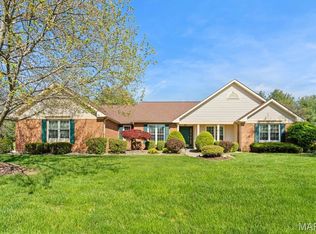 2040 Cedarwood Trl, Shiloh, IL
