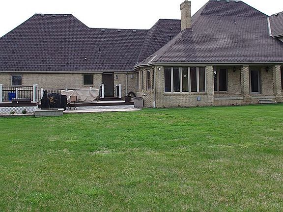2nd image of 4305 Pointe Aux Peaux