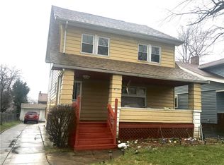 5110 Arch St, Maple Heights, OH
