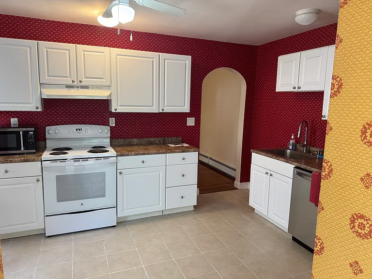 5 Whitwell Ave #A — Photo 10