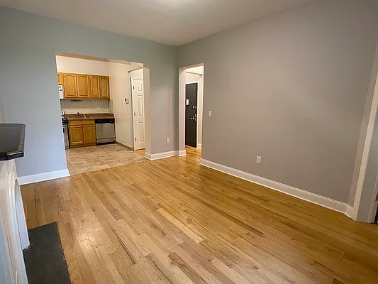 Rented by Tourma Realty LLC | media 13