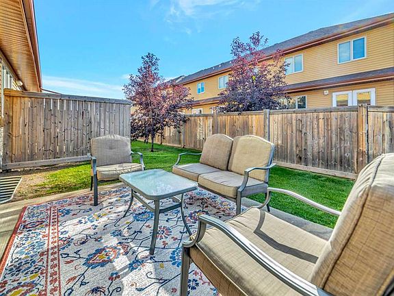 3rd image of 1407 E 53rd Ave #32