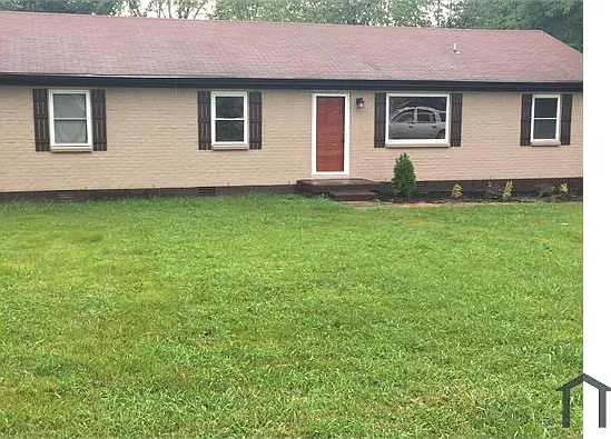 400 N Magnolia Dr