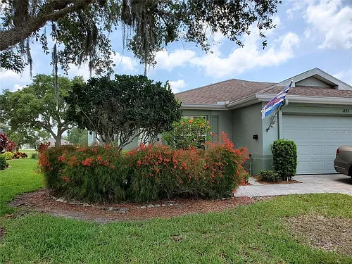 1237 Corinth Greens Dr #40 Photo 1