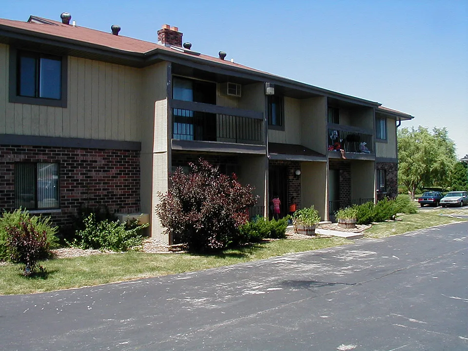 Building Photo 3