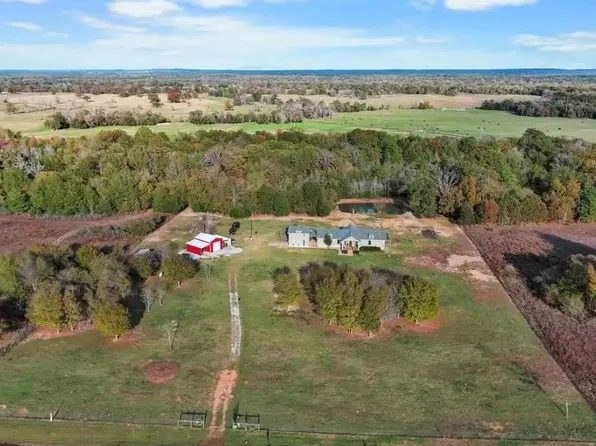 12755 County Road 251, Oakwood, TX 75855
