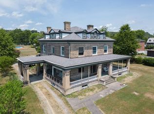 1015 E High St, Waynesburg, PA 15370