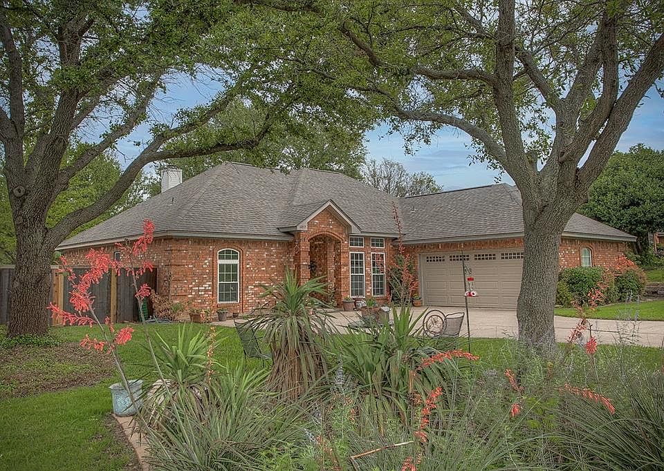 1st image of 8837 Hidden Hill Dr