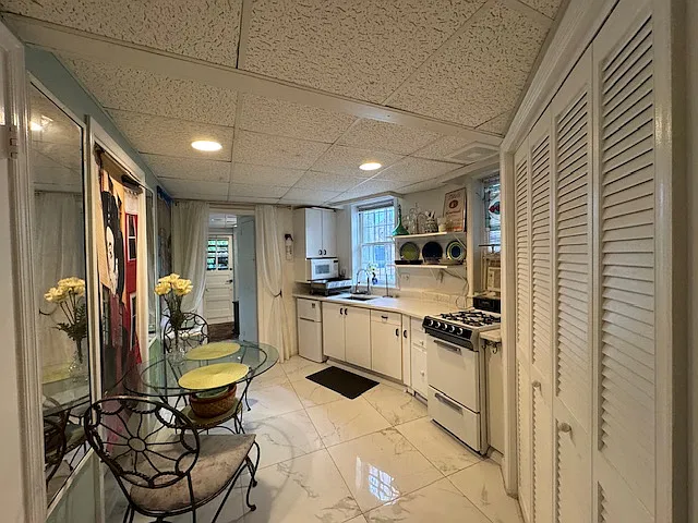Kitchen and dining area