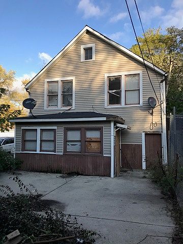 2nd image of 6205 S Hermitage Ave