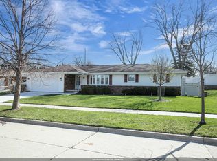 1508 N Eugene St, Appleton, WI 54914